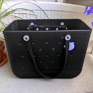🖤BLACK Large Bogg Bag NWT